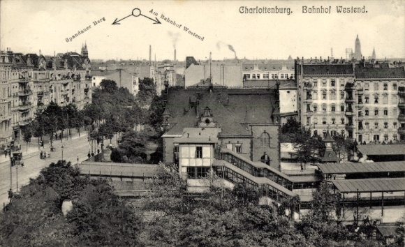 Berlin Charlottenburg Westend train station, Spandauer Berg
