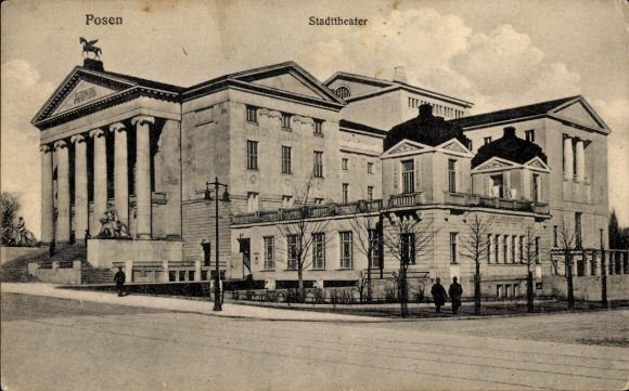 Postcard Poznań Posen, City Theatre in a building with columns, horse on the roof