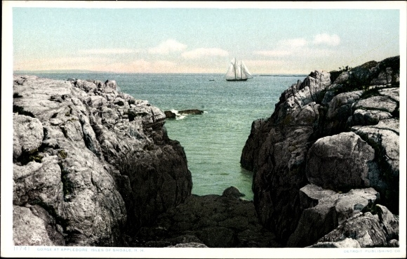 Postcard New Hampshire USA, The Gorge at Appledore, Isles of Shoals