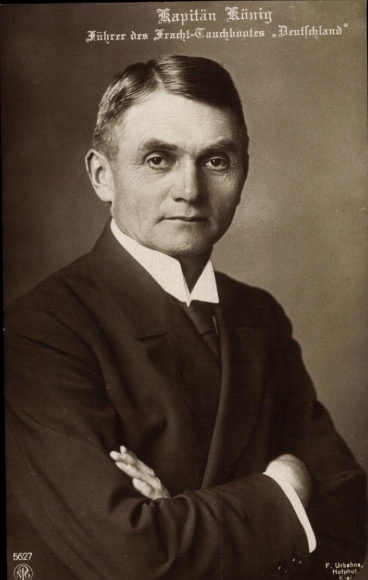 Postcard Captain Paul König, leader of the cargo submersible Germany, portrait, NPG 5627
