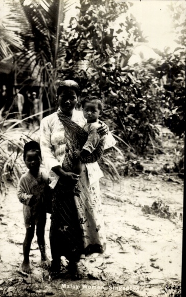 Postcard Singapore Singapore, Malay Woman, Woman with Children