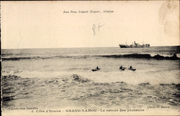 Postcard Grand Lahou Ivory Coast, Return of the Fishermen