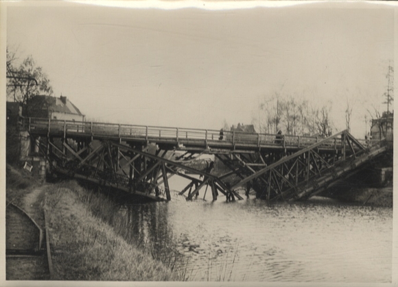 Original photo Berlin Steglitz, destroyed Nikolaibrücke, around 1945/47