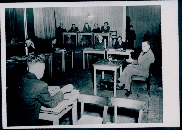 Photo Nuremberg Trials, denazification proceedings against Hjalmar Schacht, R. Walter Darré, Dr. Marx