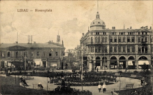 Postcard Liepaja Libau Latvia, LIBAU, Rose Square, people, flower bed, building