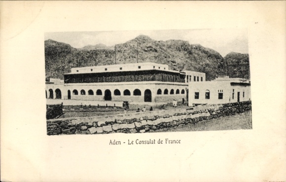 Postcard Aden Yemen, picture of the French consulate in black and white, mountain landscape in the background