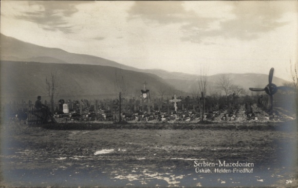Postcard Skopje Üsküb Macedonia, Heroes' Cemetery