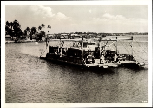 Photo Hoffmann, Heinrich, ferry north of Manila, December 1941