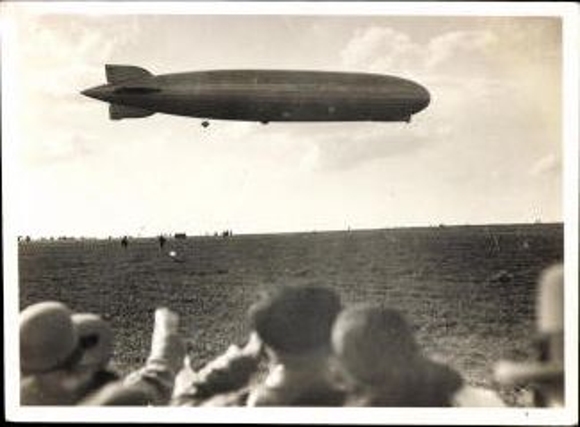21 photos of Zeppelin