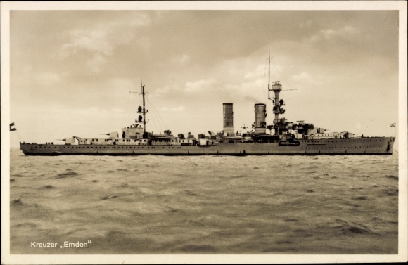 Postcard German warship, cruiser Emden, starboard view