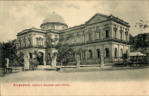 Postcard Singapore, Raffels Museum and Library
