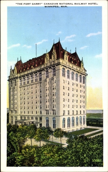 Postcard Winnipeg Manitoba Kanada, The Fort Garry, Canadian National Railway Hotel