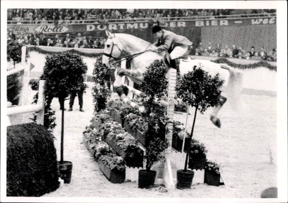 Photo Postcard show jumping, jumping over an obstacle, spectators