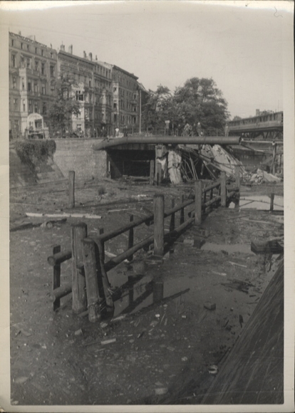 Original photo Berlin Kreuzberg, Großbeerenbrücke, around 1946, approx. 12x17 cm