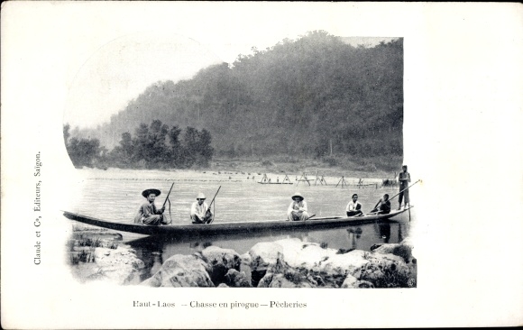 Postcard Laos, canoeing, fishing