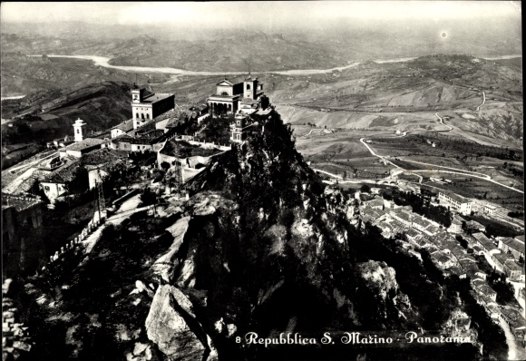 And San Marino, Panorama