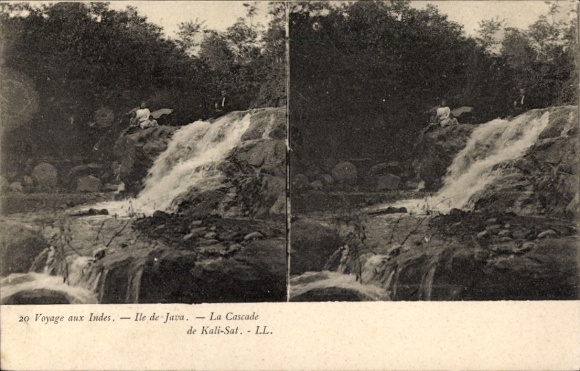 Stereo Postcard Java Indonesia, Cascade de Kali Sat