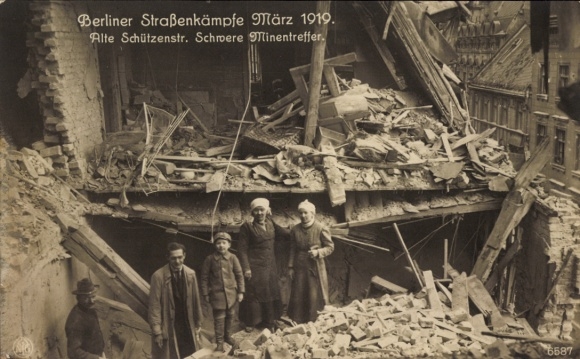 Berlin, street fighting March 1919, Alte Schützenstraße, heavy mine damage, ruins, NPG 6587