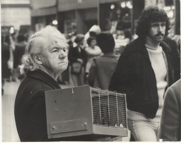 Original photo by Hans-Joachim Spremberg, Northern Ireland, Glasgow, street scene, old lady, circa 1976