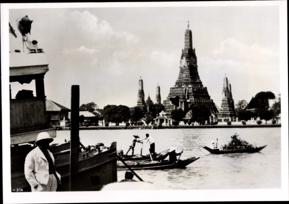 Photo Hoffmann, Heinrich, Bangkok Thailand, The Royal Chapel Wat Pakaio, Dec. 1941