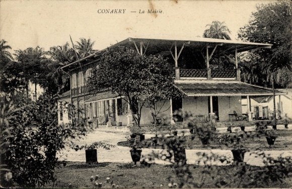 Postcard Conakry Konakry Guinea, CONAKRY, La Mairie, plants, trees,