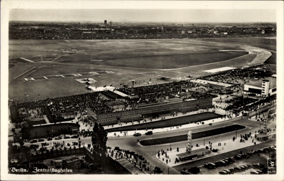 Berlin Tempelhof Airport, Central Airport, aerial photograph, Klinke 9611