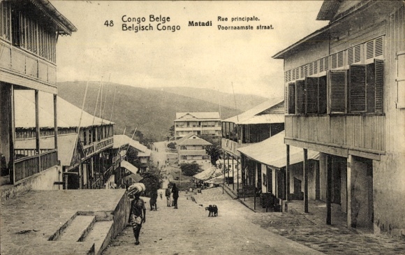 Postal stationery Postcard Matadi DR Congo Zaire, Rue principale, street scene