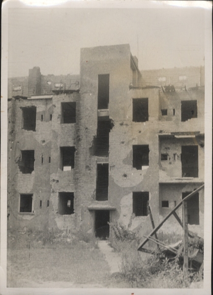 Original photo Berlin Lichtenberg, Landsberger Chaussee 86-87, around 1945/46