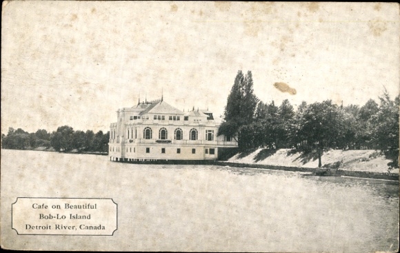 Postcard Canada, cafe on the beautiful Bob Lo Island Detroit river