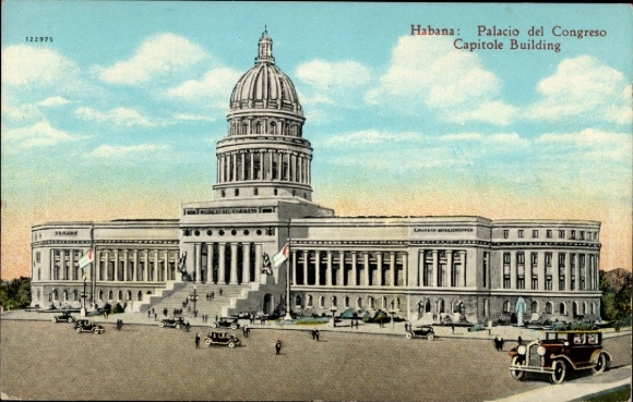 Postcard Havana Habana Cuba, Palacio del Congreso, Capitolio building, cars, flags