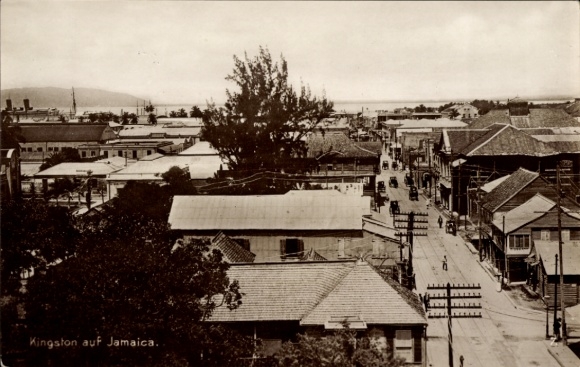 Postcard Kingston Jamaica, single-story houses with flat roofs