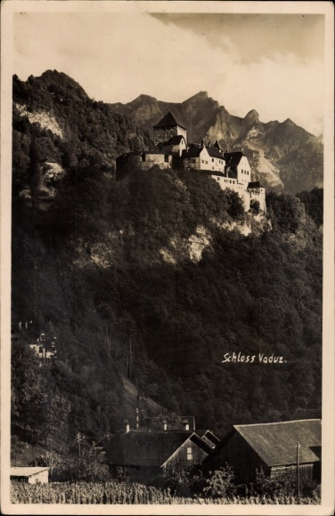 Postcard Vaduz Liechtenstein, Castle