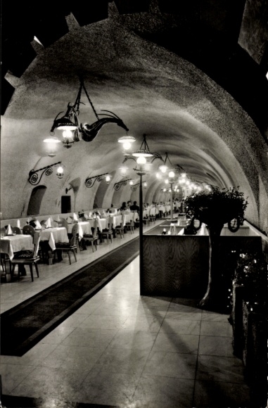 Postcard Brașov Brassó Kronstadt Romania, restaurant, hall