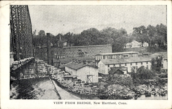 PC New Hartford Connecticut USA, partial view