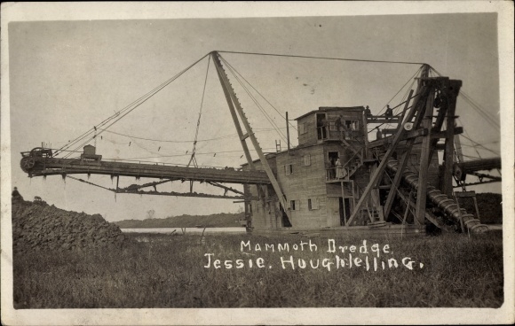 Photo Postcard Iowa USA, Mammoth Dredge, Jessie Houghlelling, Goldmine