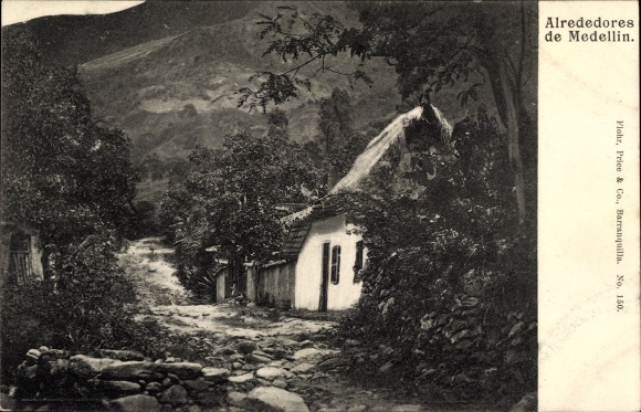 PC Medellín Colombia, Alrededores