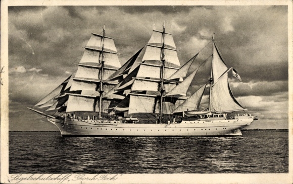Postcard sailing training ship Gorch Fock, view to port