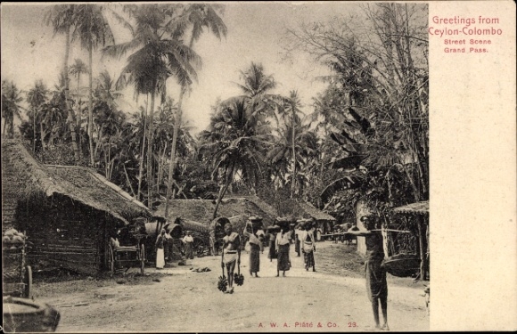Postcard Ceylon Sri Lanka, village idyll, inhabitants