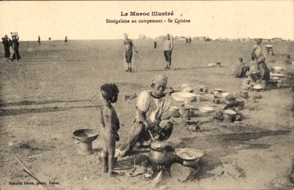 Postcard Morocco Maroc, Senegalaise au campement, Sa Cuisine, Senegalese cooking
