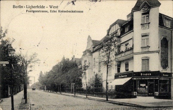 Postcard Berlin Steglitz Lichterfelde, Fontanestraße corner of Knesebeckstraße, drugstore