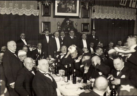 Photo Rowing Club Berolina, celebration 1928