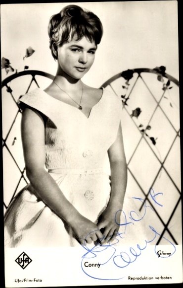 Actress and singer Conny Froboess, portrait, autograph