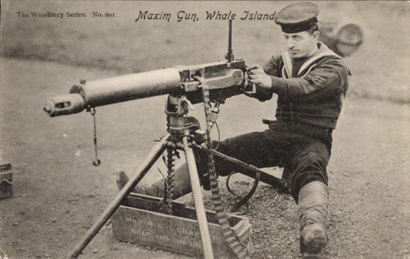 The Woodbury Series, training on the Maxim machine gun, Whale Island