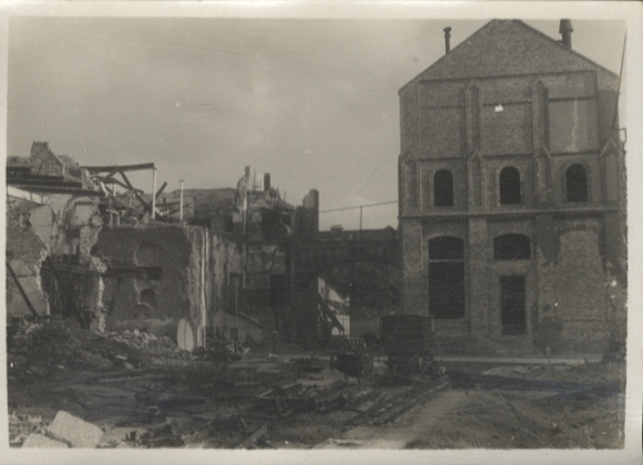 Original photo Berlin Wedding, Seestraße 13, Institute for Fermentation Industry / Biotechnology, around 1947