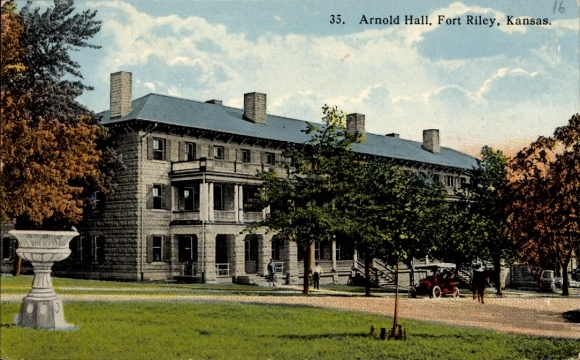 Postcard Kansas USA, Fort Riley, Arnold Hall