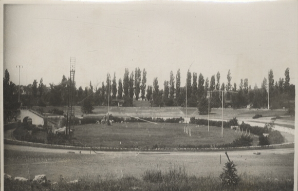 Original photo of Berlin Charlottenburg, on the radio tower grounds, around 1945/46