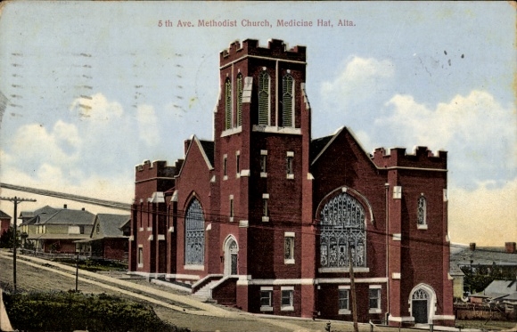 Postcard Medicine Hat Alberta Canada, 5th Avenue Methodist Church