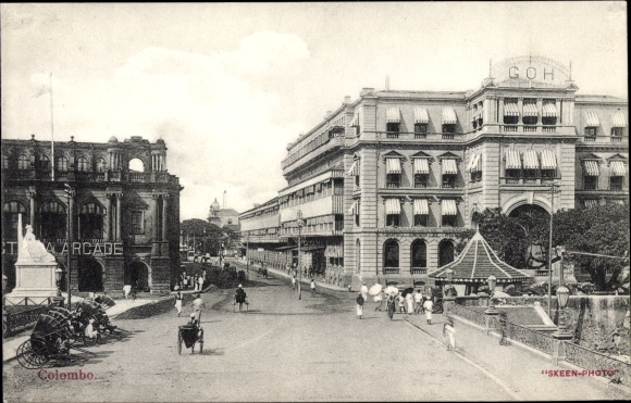 Postcard Colombo Ceylon Sri Lanka, street scene