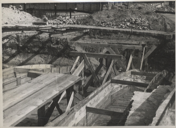 Original photo Berlin Kreuzberg, Baerwald Bridge, around 1945/46