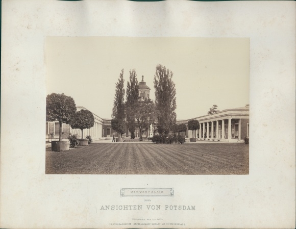 Photo Potsdam in Brandenburg, Marble Palace, New Garden